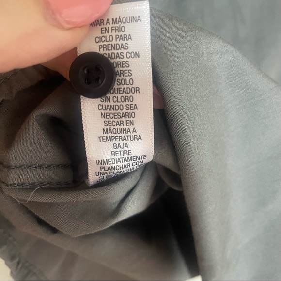 2/$10 Sale! John Cena Never Give Up Gray Button Up Shirt Size Large 10/12 - Picture 6 of 8